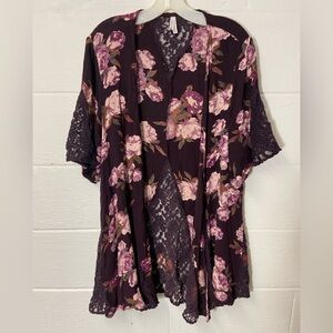 Live 4 Truth Purple Floral Lace Kimono